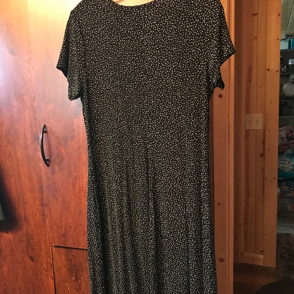 Black and White Polka Dot Dress - Stretchy - Picture 3 of 4